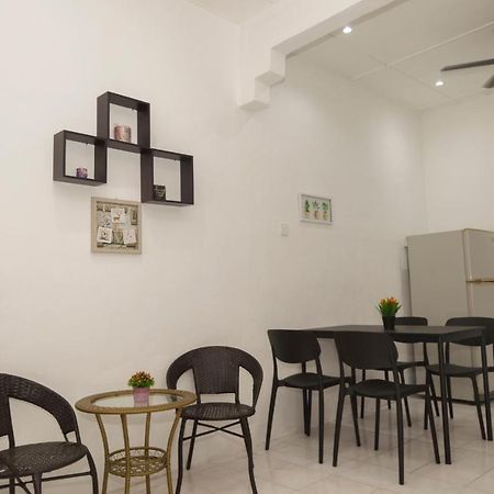 Wy Impian Homestay Букит Мертаджам Екстериор снимка