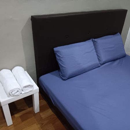 Wy Impian Homestay Букит Мертаджам Екстериор снимка