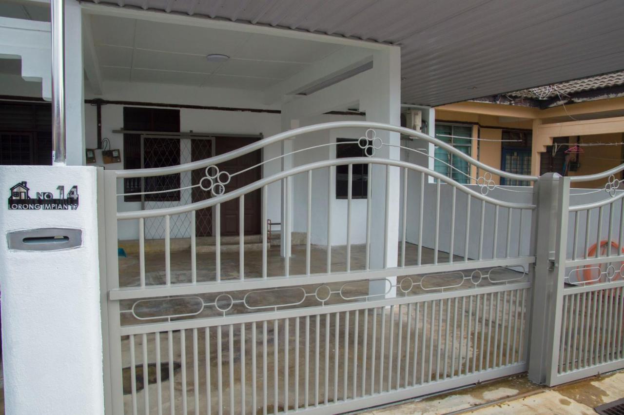 Wy Impian Homestay Букит Мертаджам Екстериор снимка