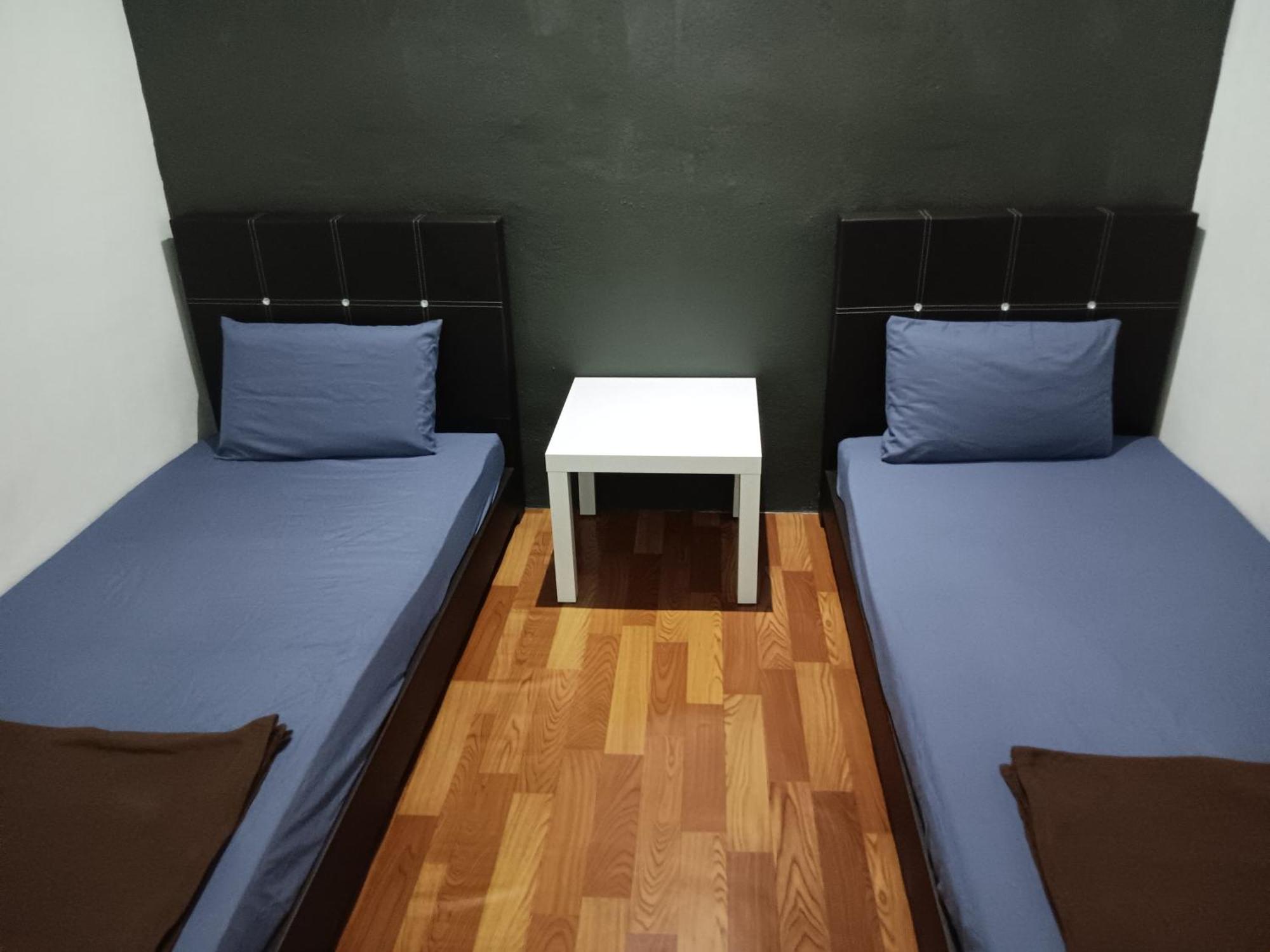 Wy Impian Homestay Букит Мертаджам Екстериор снимка